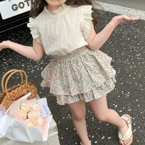 Girls'  Fashionable Summer Set